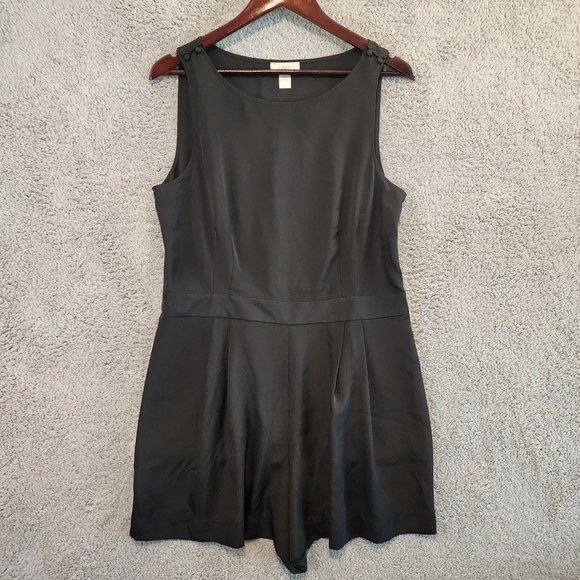 Ann Taylor LOFT Black Jumper Romper Side Zip Pockets Sleeveless Sz 12 Shorts - Picture 1 of 8